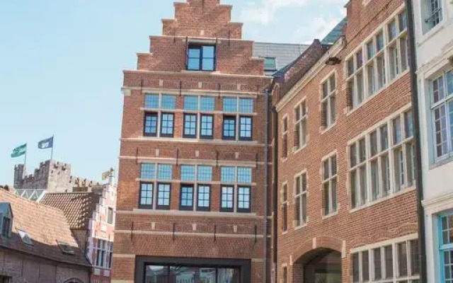 De Draecke Hostel вид на фасад