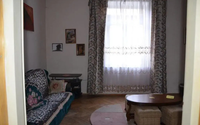 Гостиница Mieszkanie na Szpitalnej Львов комната для гостей