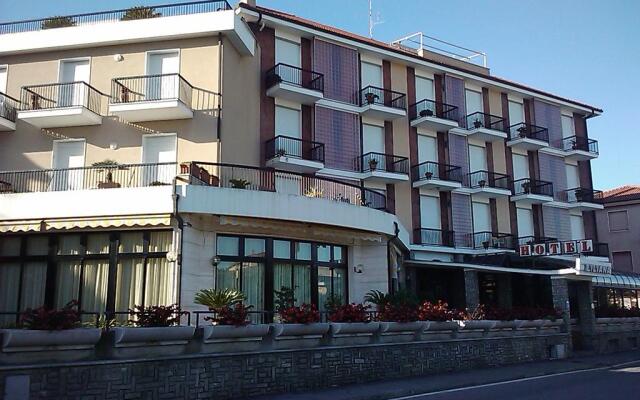 Hotel Liliana Andora In Andora Italy From 96 Photos