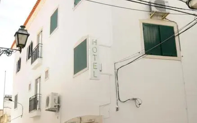Hotel A Cegonha вид на фасад