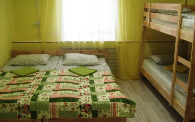 Отель Жилые помещения Vhostele-Na-Baumana Казань комната для гостей