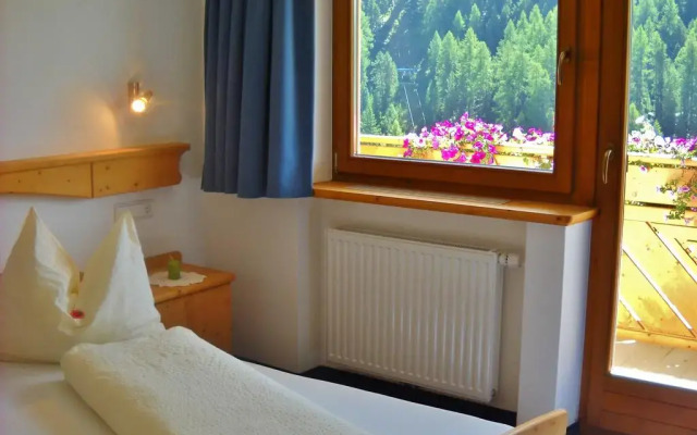 Отель Residence Alpin Горнолыжный курорт Ортлер комната для гостей