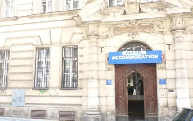 Отель Ats Hostel Arnosta Чехия, Прага - отзывы, цены и фото номеров - забронировать отель Ats Hostel Arnosta онлайн вид на фасад