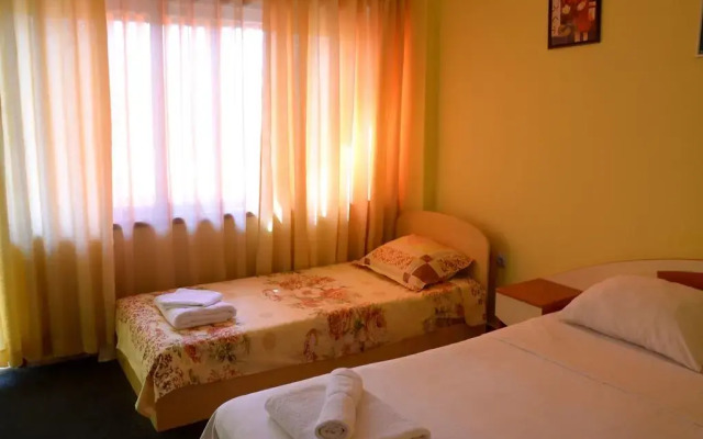 Hotel Ivel Солнечный берег комната для гостей