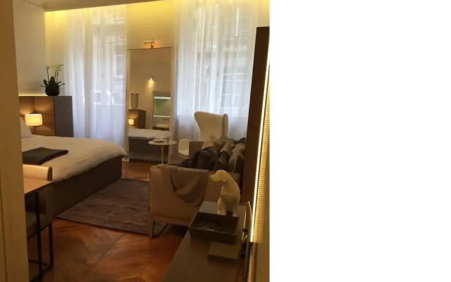 Отель Cirque Deluxe Studio Apartment Франция, Париж - отзывы, цены и фото номеров - забронировать отель Cirque Deluxe Studio Apartment онлайн комната для гостей