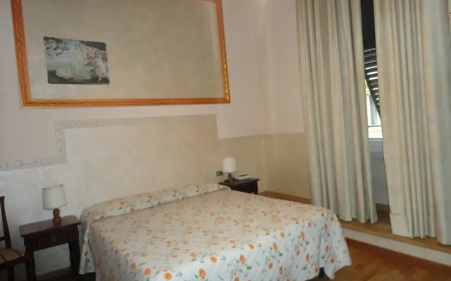 Hotel Delle Camelie комната для гостей