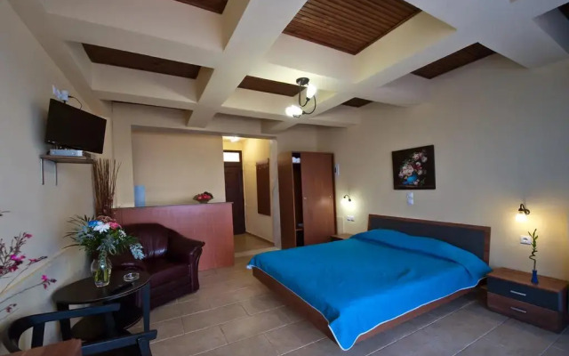 Апартаменты Seydnaya Apartments & Studios Ситония комната для гостей