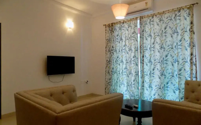 Отель 2bhk In The Heart Of Candolim:cm060 комната для гостей