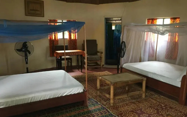 Отель Akwidaa Inn комната для гостей
