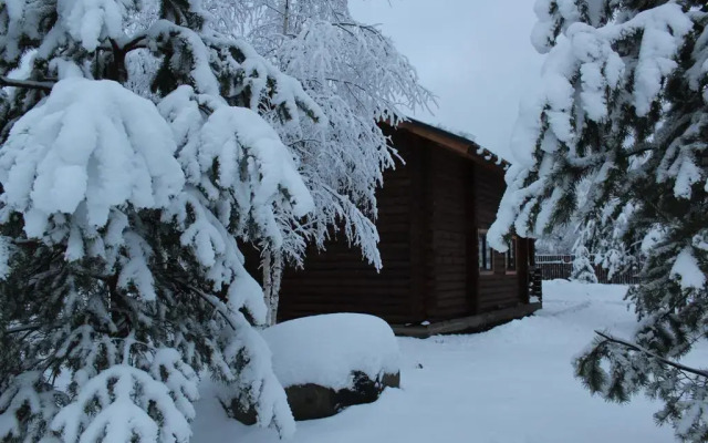 Гостиница Cottage Nigozero вид на фасад
