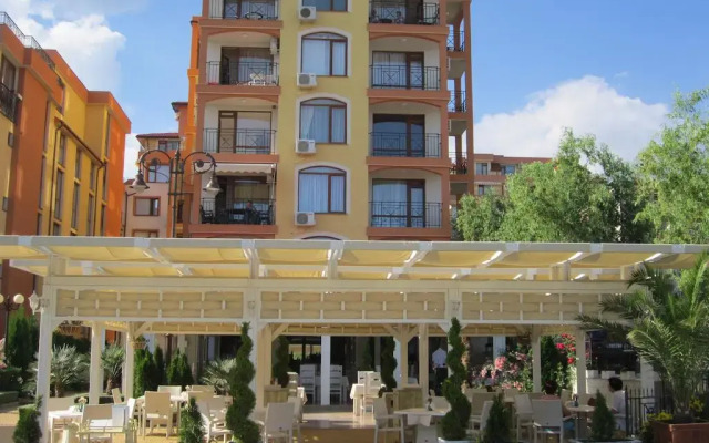 Апартаменты Apartments in Victorio 3 Complex вид на фасад