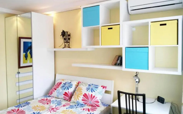 Отель Stylish Suite Near Center комната для гостей
