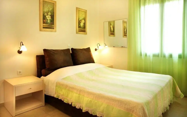 Апартаменты Avra Apartments комната для гостей