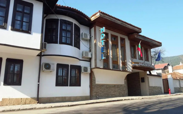 Отель Bozukova House вид на фасад