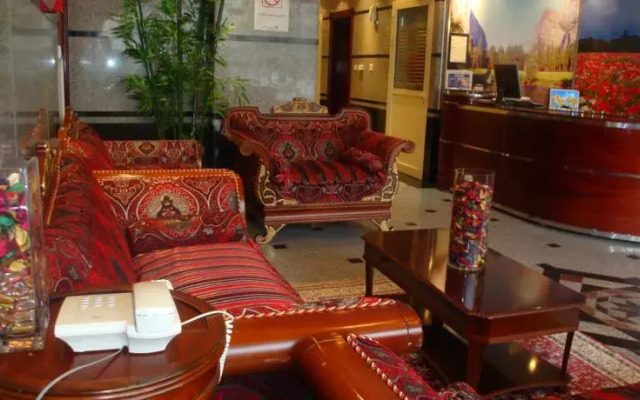 Отель Al Salam Inn Hotel Suites ОАЭ, Шарджа - отзывы, цены и фото номеров - забронировать отель Al Salam Inn Hotel Suites онлайн интерьер отеля