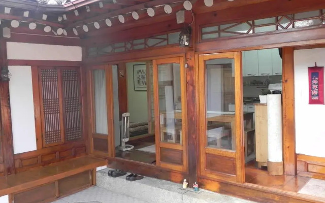 Отель Gain Hanok Guesthouse вид на фасад