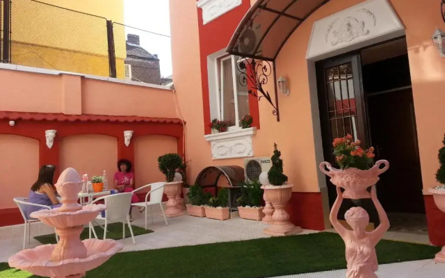 Апартаменты Orange Flower Apartments вид на фасад