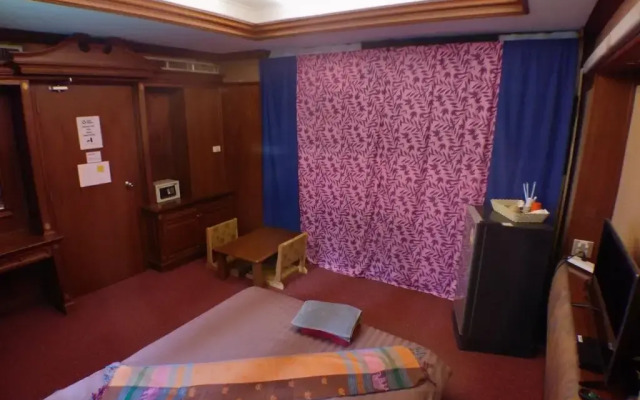 Отель B&b 22 House Бангкок комната для гостей
