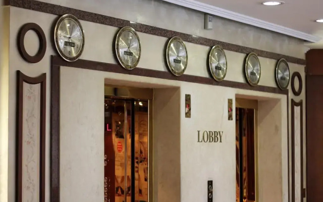 Hotel Downtown вид на фасад