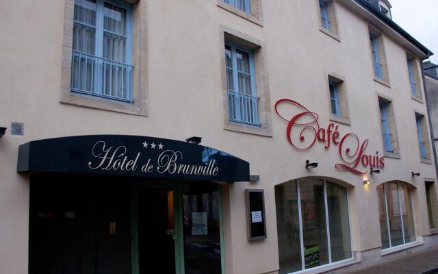 Hotel De Brunville Et Restaurant Le Cafe Louis In Bayeux - 