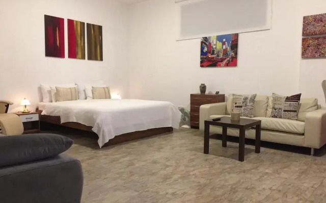 Отель Exclusive Airport Apartment Германия, Франкфурт-на-Майне - отзывы, цены и фото номеров - забронировать отель Exclusive Airport Apartment онлайн комната для гостей
