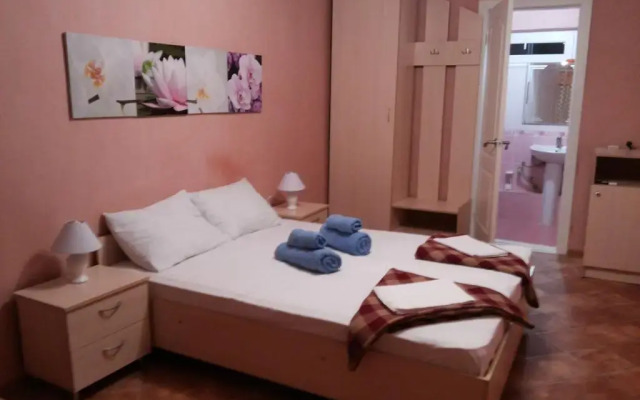 Mini hotel NeoN комната для гостей