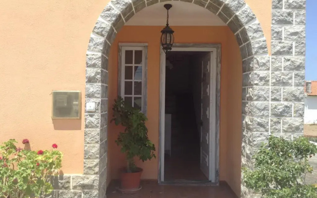 Отель Lapa Guest house вид на фасад