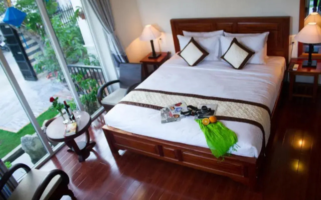 Отель Little Corner Hoi An комната для гостей