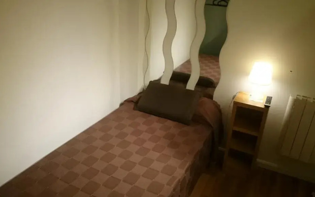Отель Room Pride Hostal комната для гостей