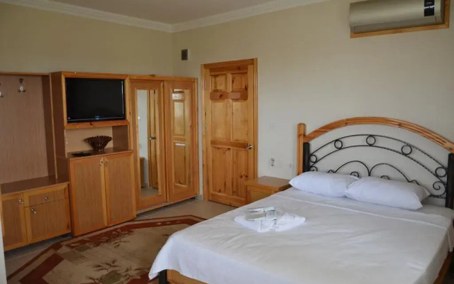 Mertur Hotel Турция, Чынарджык - отзывы, цены и фото номеров - забронировать отель Mertur Hotel онлайн комната для гостей