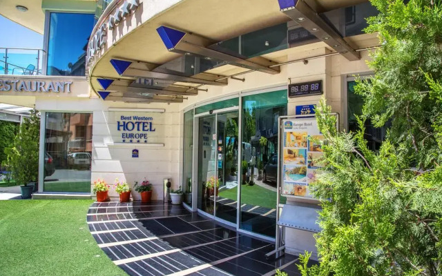 Europe Hotel Sofia вид на фасад