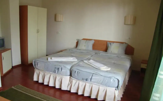 Отель Zasheva Kushta Guesthouse комната для гостей