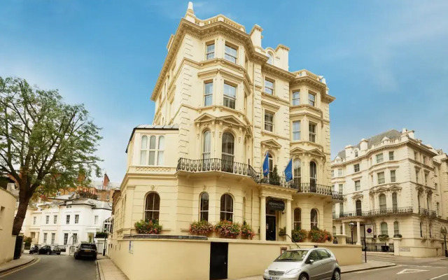 Kensington House Hotel вид на фасад