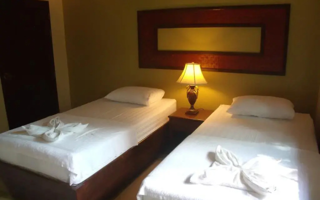 Nawee Guesthouse Chalok
