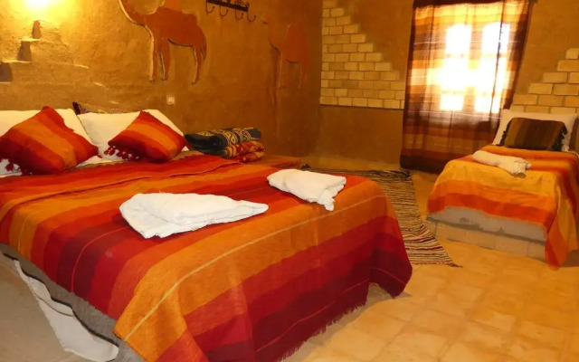 Отель Auberge Camping La Liberté Марокко, Мерзуга - отзывы, цены и фото номеров - забронировать отель Auberge Camping La Liberté онлайн комната для гостей