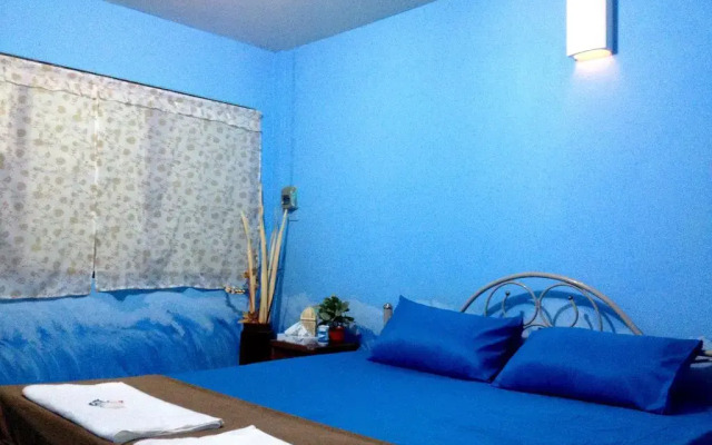 Отель Moon House Bungalows Таиланд, Пхукет - отзывы, цены и фото номеров - забронировать отель Moon House Bungalows онлайн комната для гостей