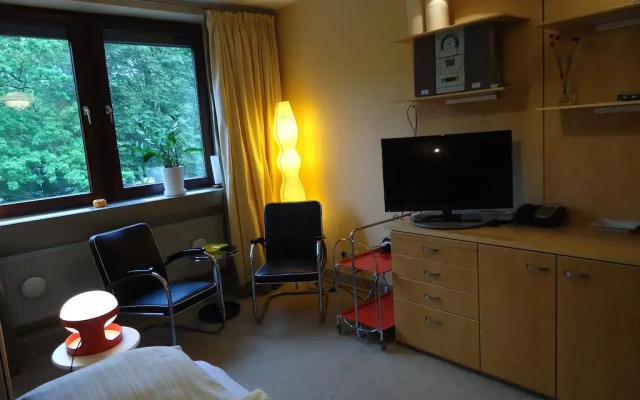 Отель Air Boardinghouse Tulip комната для гостей