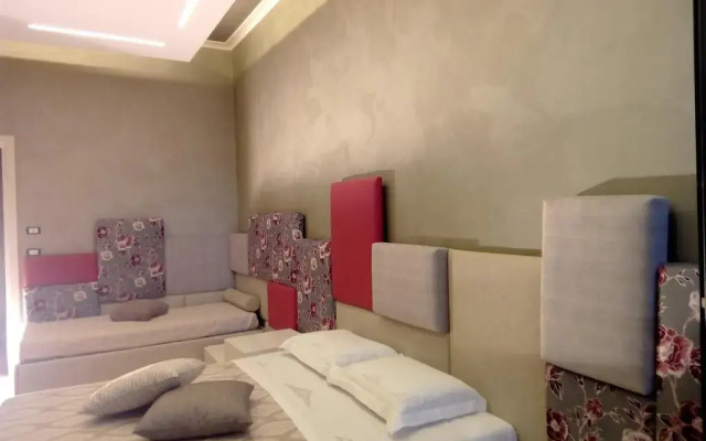 Отель B&B Coccolhouse Suite Лечче комната для гостей