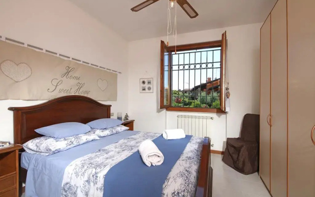 Отель Residence Corte degli Olivi Манерба-дель-Гарда комната для гостей