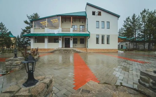 Гостиница Usadba вид на фасад