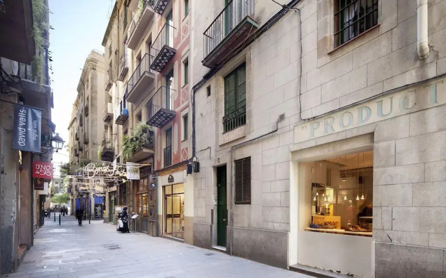 Апартаменты Inside Barcelona Apartments Vidreria вид на фасад