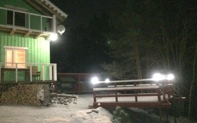 Гостиница Cottedzh Sorola вид на фасад