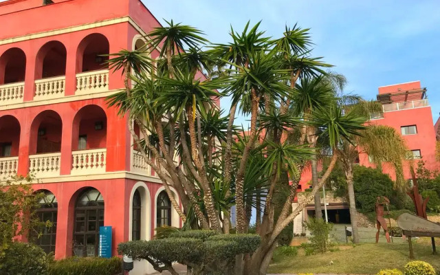 Hotel Blancafort Spa Termal вид на фасад