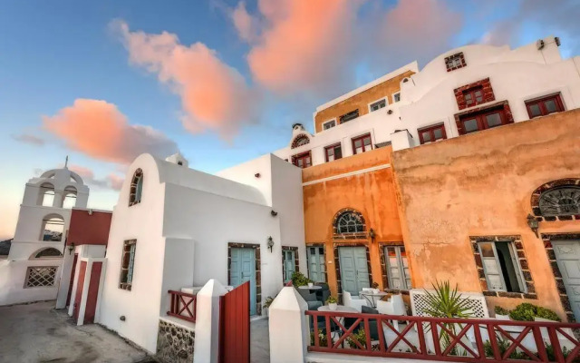 Отель Aigialos Niche Residences & Suites вид на фасад