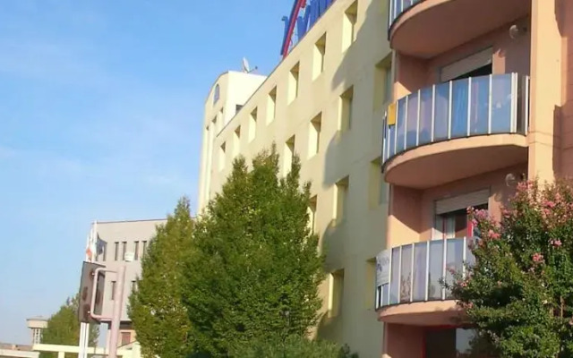 Отель Bed and Breakfast Kandinsky вид на фасад