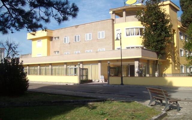Hotel San Germano Кастрочьело парковка