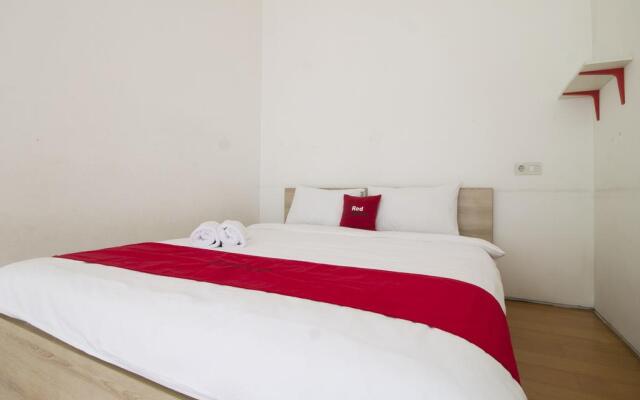 Reddoorz Near Uph Karawaci In Curug Indonesia From 28 - 