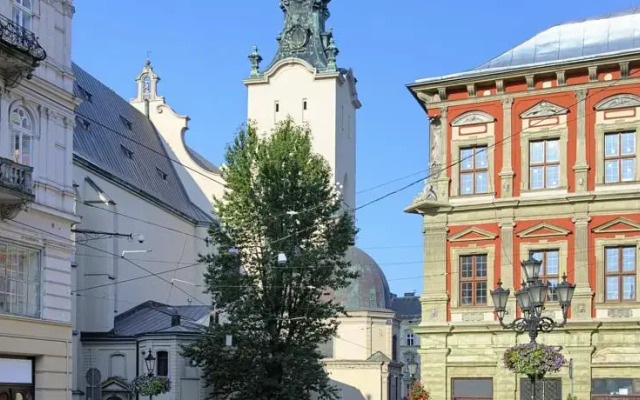 Гостиница Rynok Square appartments вид на фасад