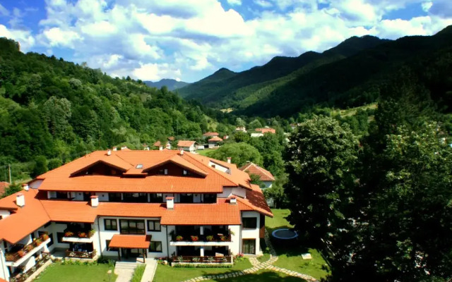 Spa Hotel Planinata вид на фасад