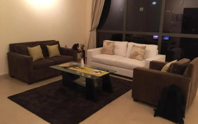 Отель Yanjoon Holiday Homes - JBR Amwaj 4 комната для гостей
